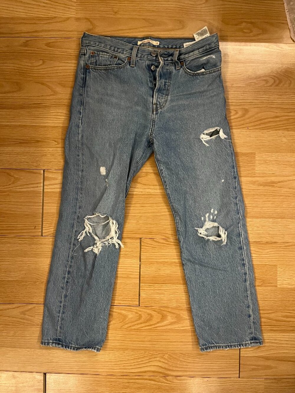 Levi's Ripped Mom Jeans- Size 28